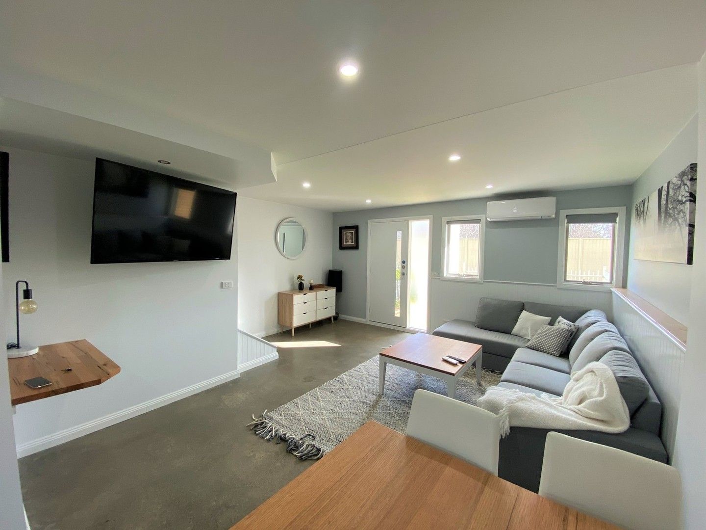 2 bedrooms Townhouse in 2/10-12 Hayes Street SHEPPARTON VIC, 3630