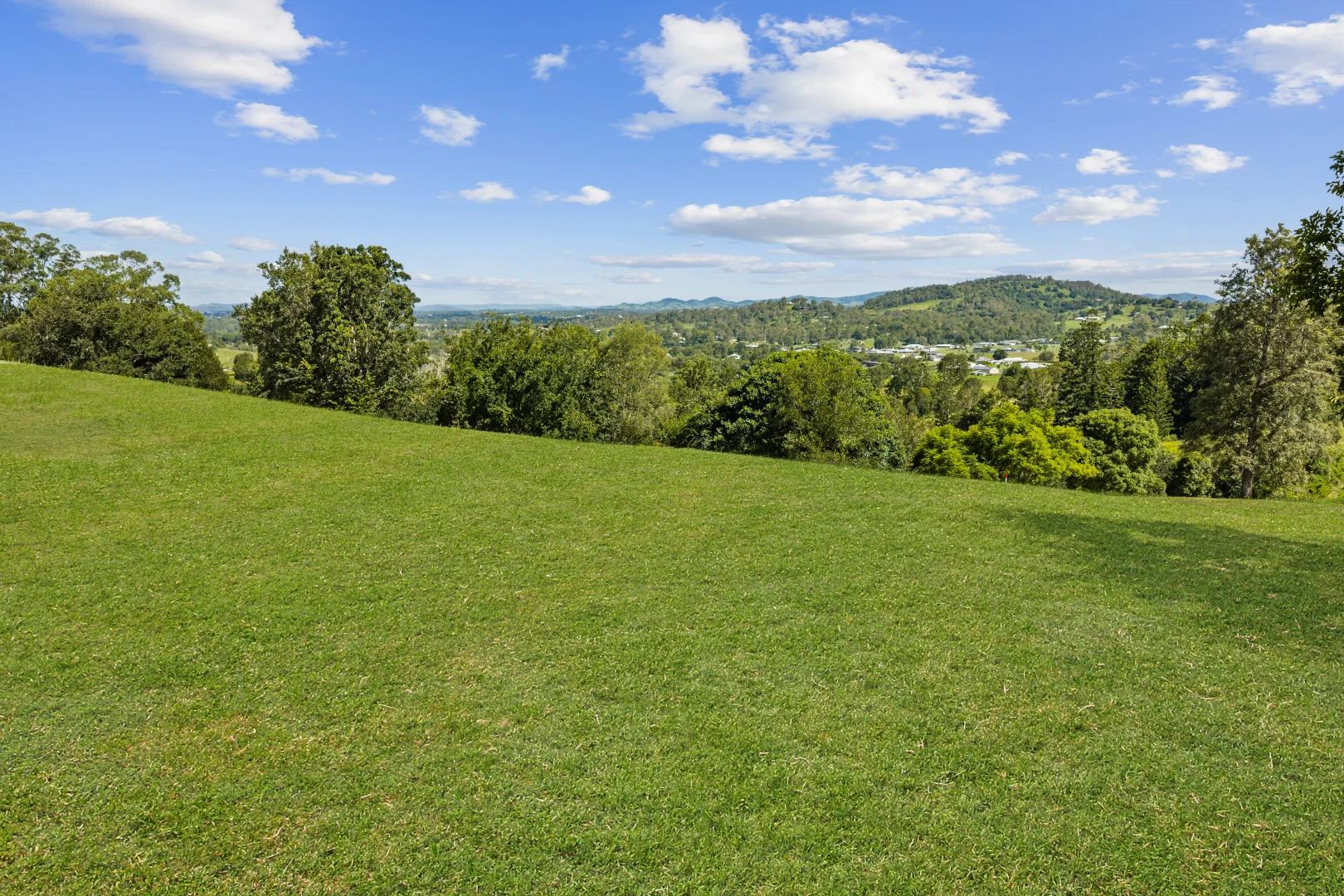 Additional image 15 of 2 Rammutt Road, Chatsworth QLD 4570