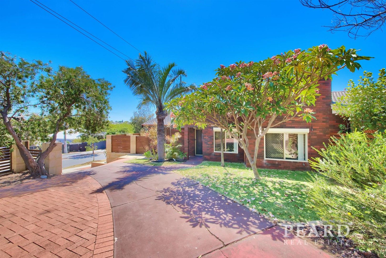 2 bedrooms House in 73 Brighton Road SCARBOROUGH WA, 6019