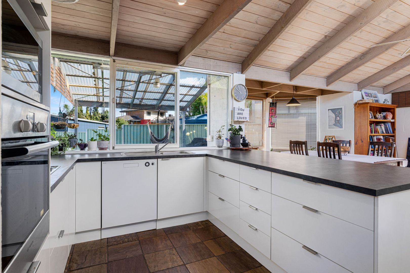 Sold 5 Dwyer Crescent Bellbridge VIC 3691 on 21 Feb 2023 2018286330