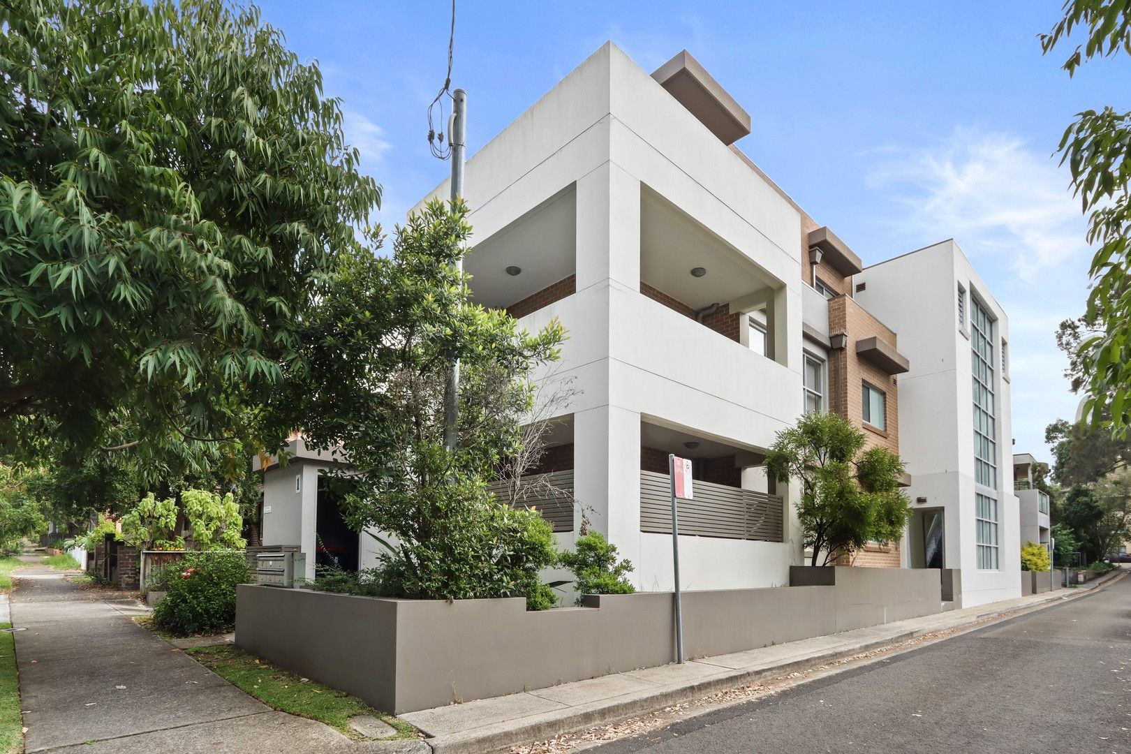 4/1 Bembridge Street, Carlton NSW 2218, Image 0