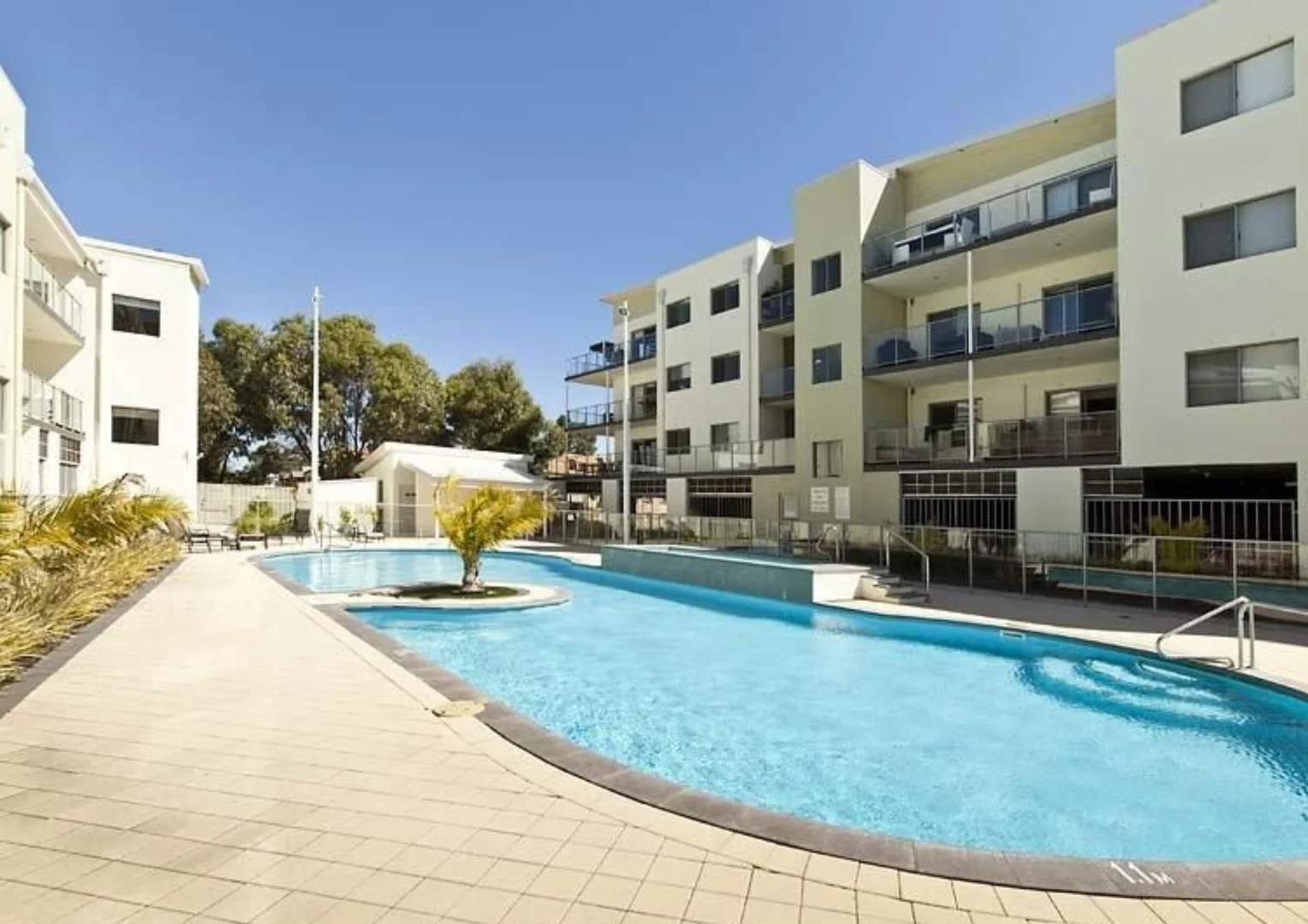 41/88 Lakeside Drive, Joondalup WA 6027