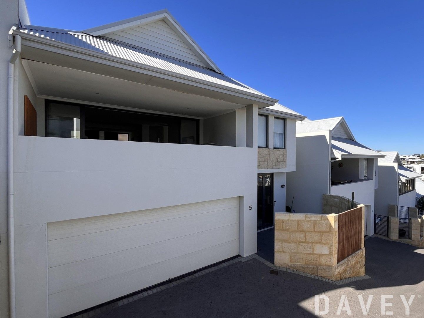 3 bedrooms House in 5/22 Pearl Parade SCARBOROUGH WA, 6019