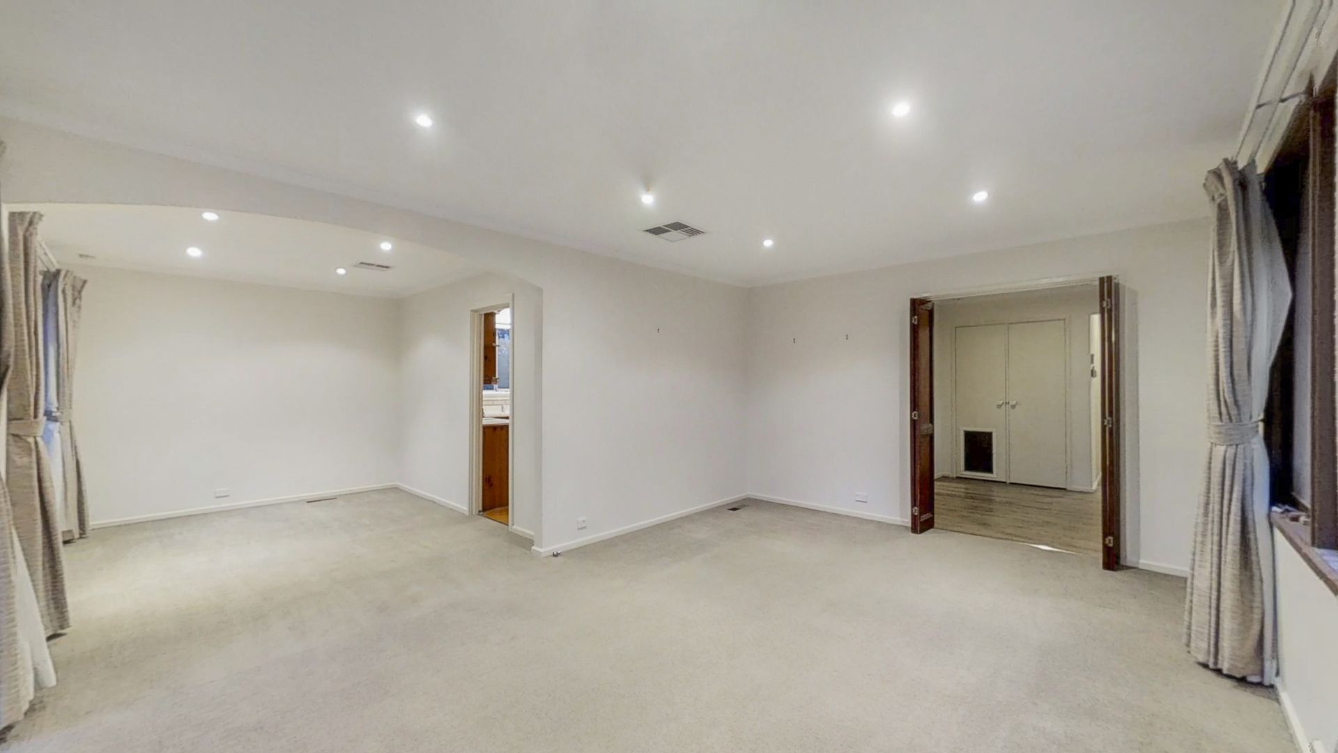 170 Streeton Drive, Chapman ACT 2611, Image 2