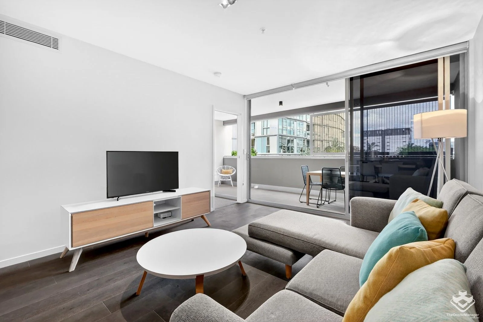 Additional image 4 of 410/70 Longland Street, Newstead QLD 4006