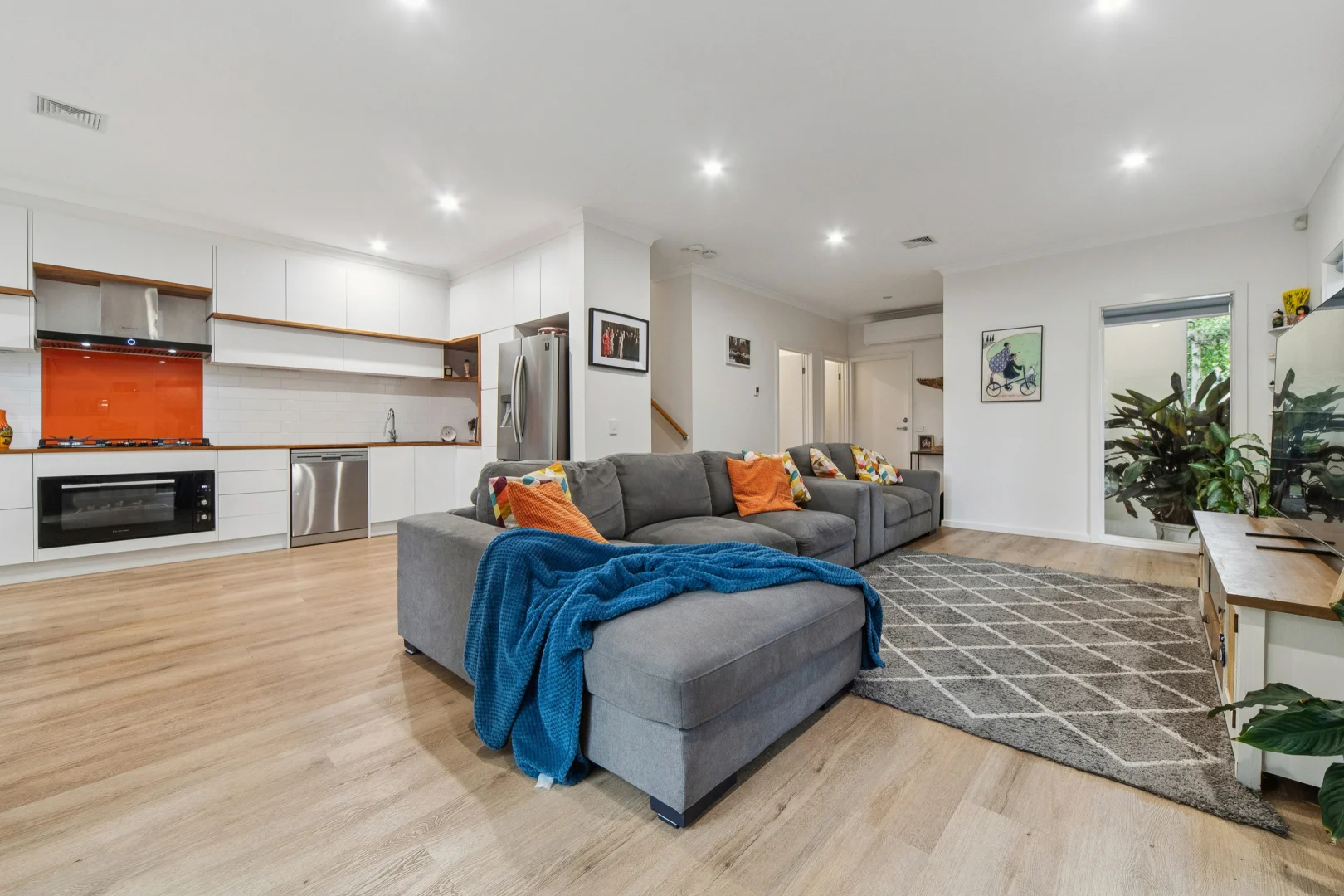 Additional image 4 of 15/2 Coventry Drive, Sandhurst VIC 3977