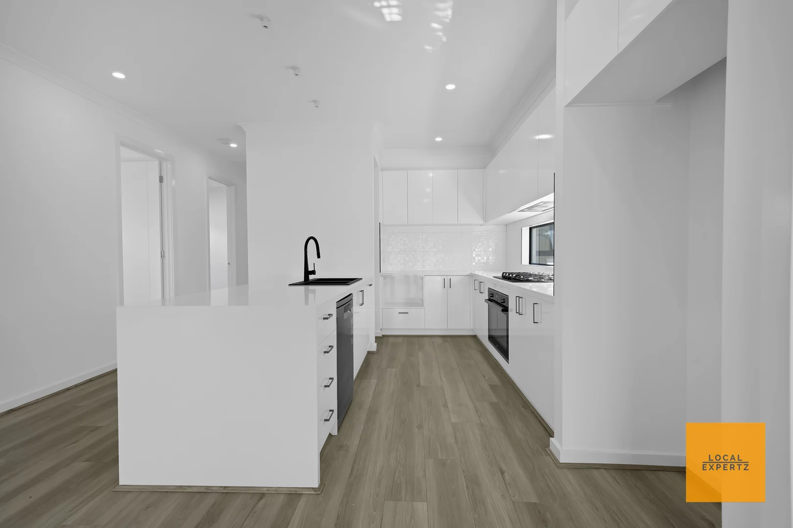 Additional image 4 of 19 Skyline Road, Fraser Rise VIC 3336