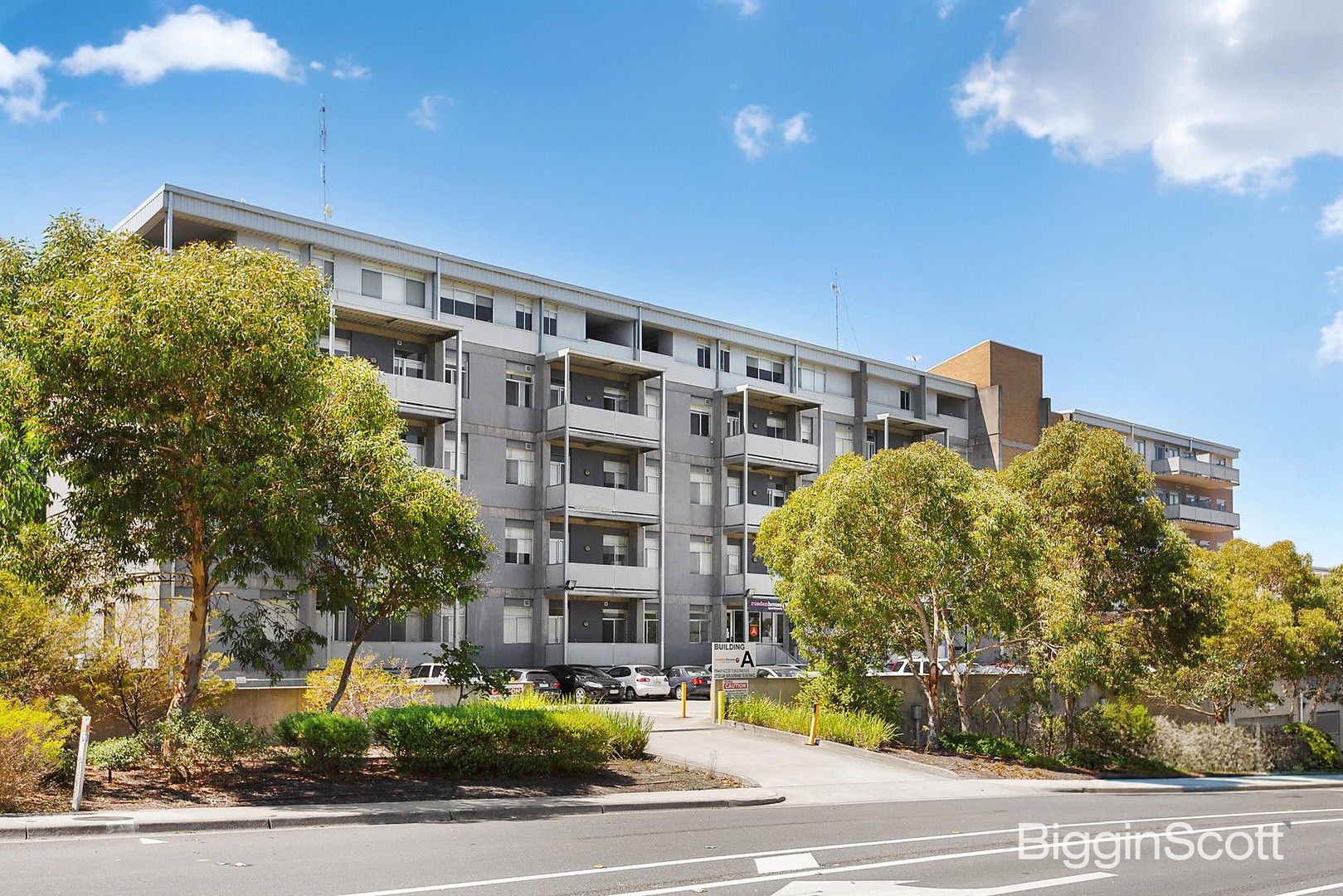201/662678 Blackburn Road, Notting Hill VIC 3168 Apartment For Rent