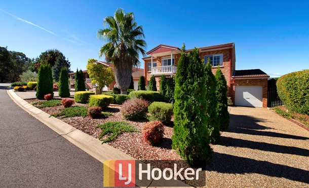 8 Mcclintock Street, Lyneham ACT 2602