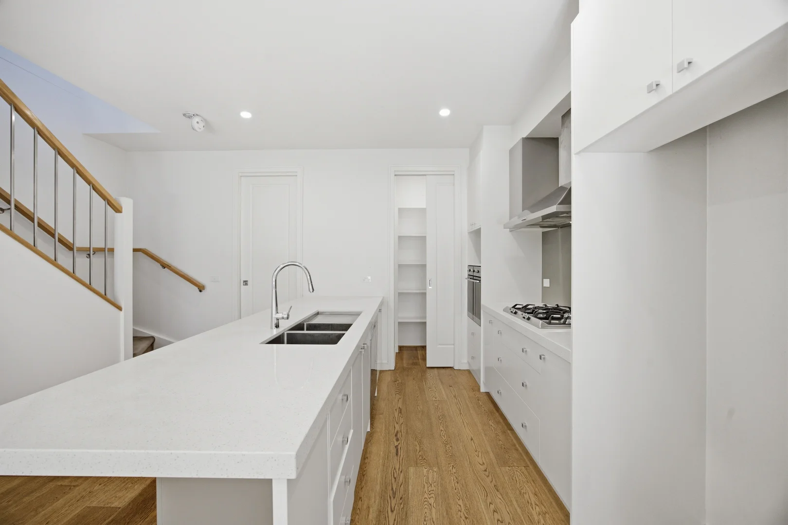 Additional image 5 of 6/70 Auburn Road, Hawthorn VIC 3122