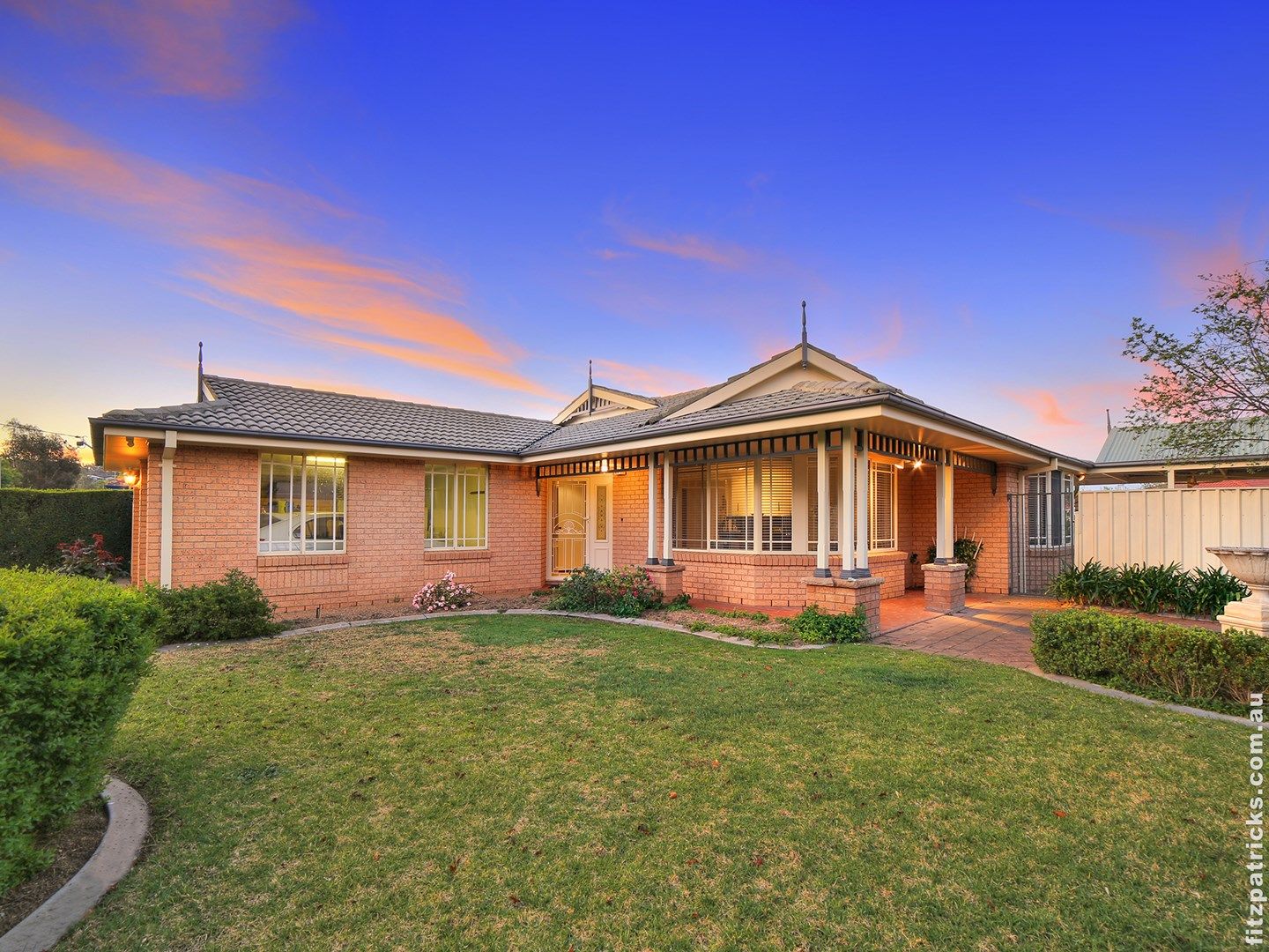 21 Lansdowne Avenue, Lake Albert NSW 2650, Image 0