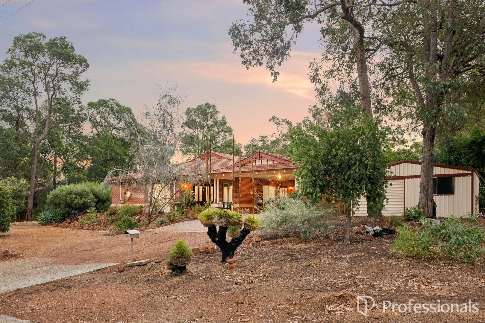 Primary image of 12 Jarrah Road, Roleystone WA 6111