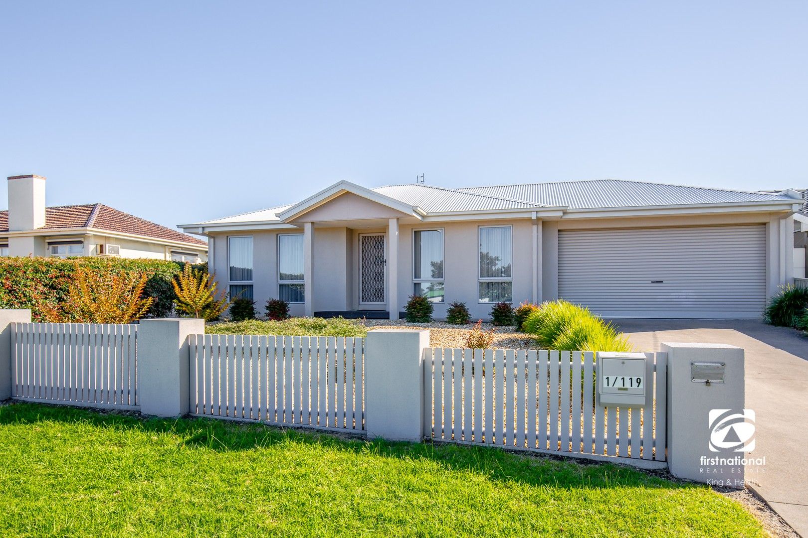 1/119 Langford Parade, Paynesville VIC 3880, Image 0