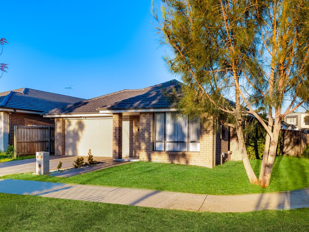 4 bedrooms House in 33 Wheatley Drive AIRDS NSW, 2560