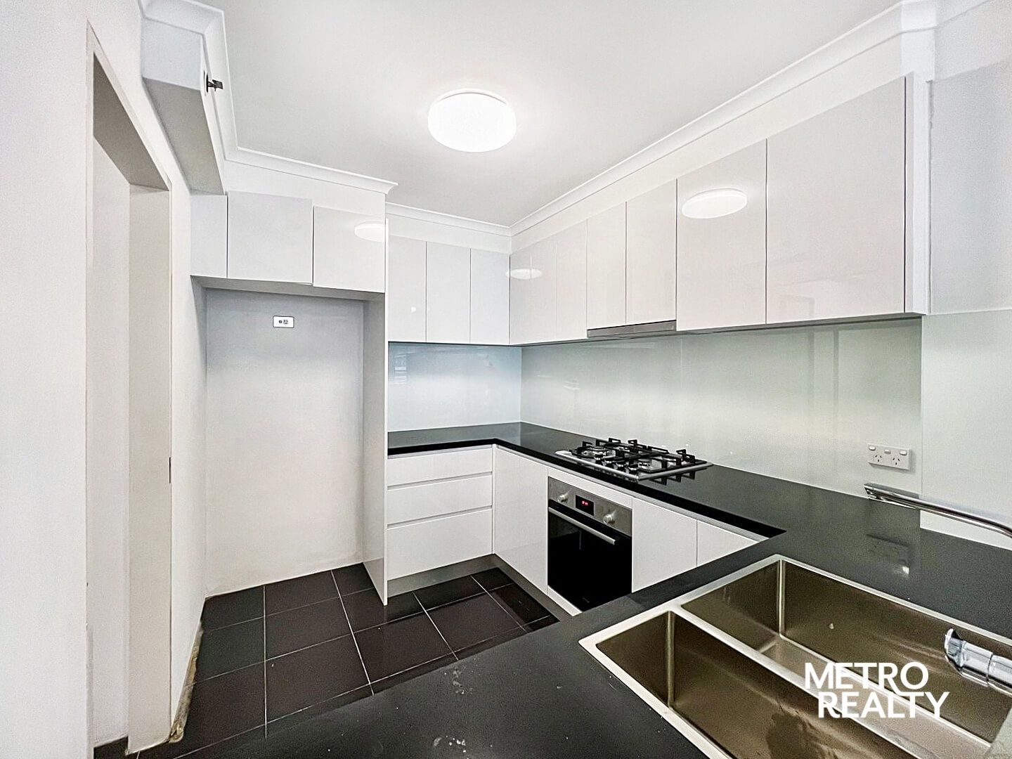 301/569 George Street, Sydney NSW 2000, Image 2