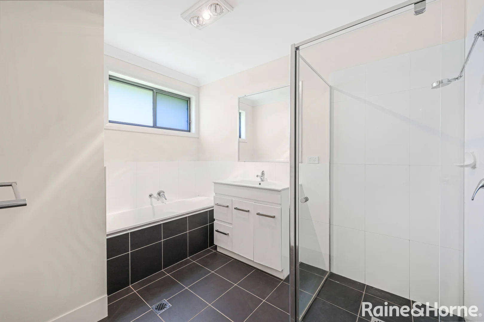 Additional image 6 of 5 Kenny Drive, Tamworth NSW 2340