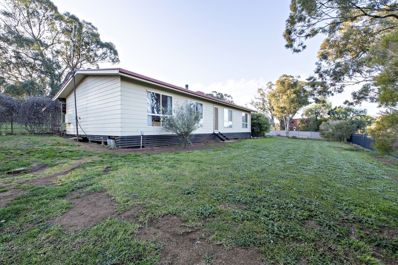 22 CHAMBERS STREET, Geurie NSW 2818, Image 2