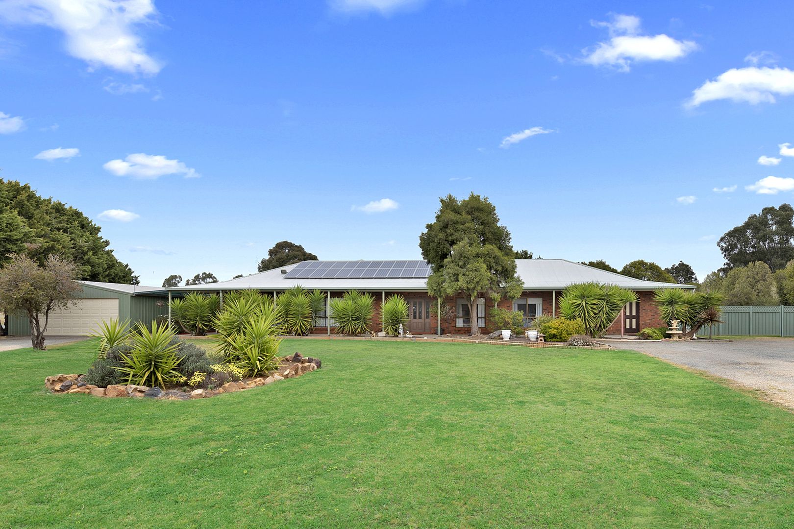 15B Havenstock Drive, Yarrawonga Property History & Address Research