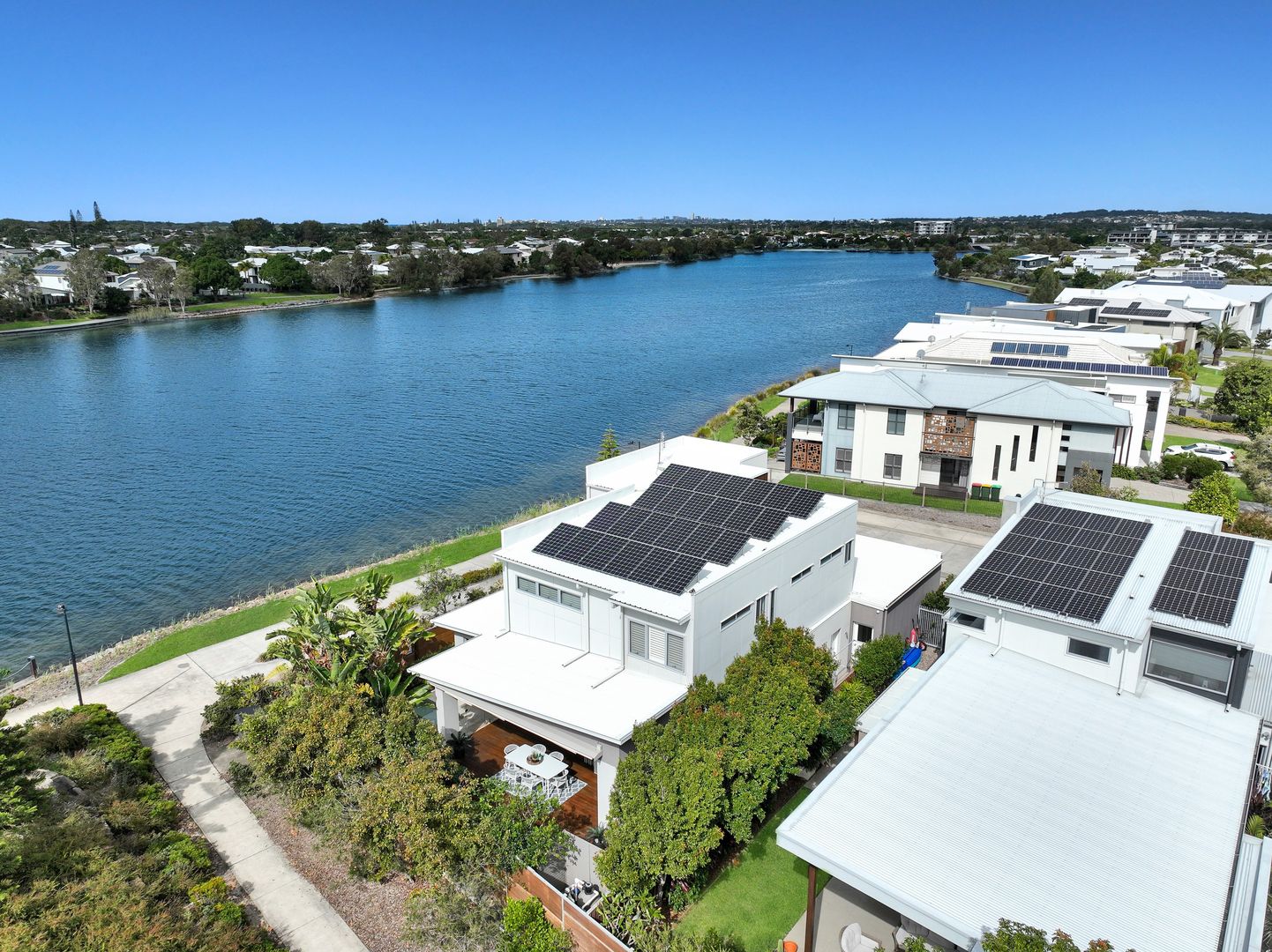 22 Lighthouse Circuit, Birtinya QLD 4575, Image 1