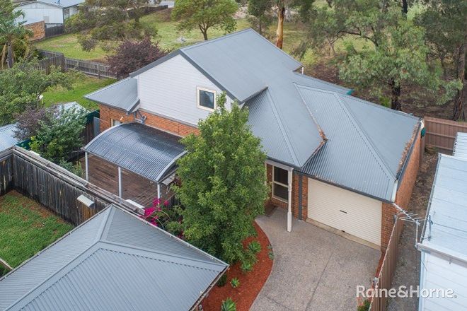 Picture of 2/95 Gap Road, SUNBURY VIC 3429