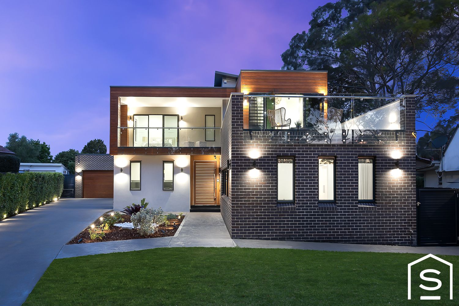 5 bedrooms House in 16 Maher Close BEECROFT NSW, 2119