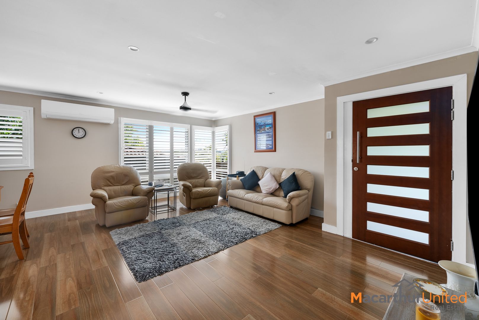 12 Lawn Avenue, Bradbury NSW 2560, Image 2