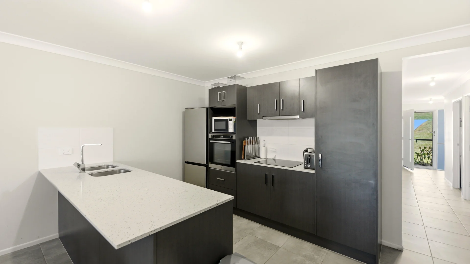 Additional image 6 of 6b Dobell Court, Junction Hill NSW 2460
