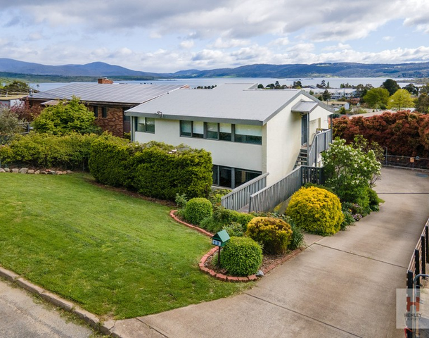 13 Bogong Street, Jindabyne NSW 2627