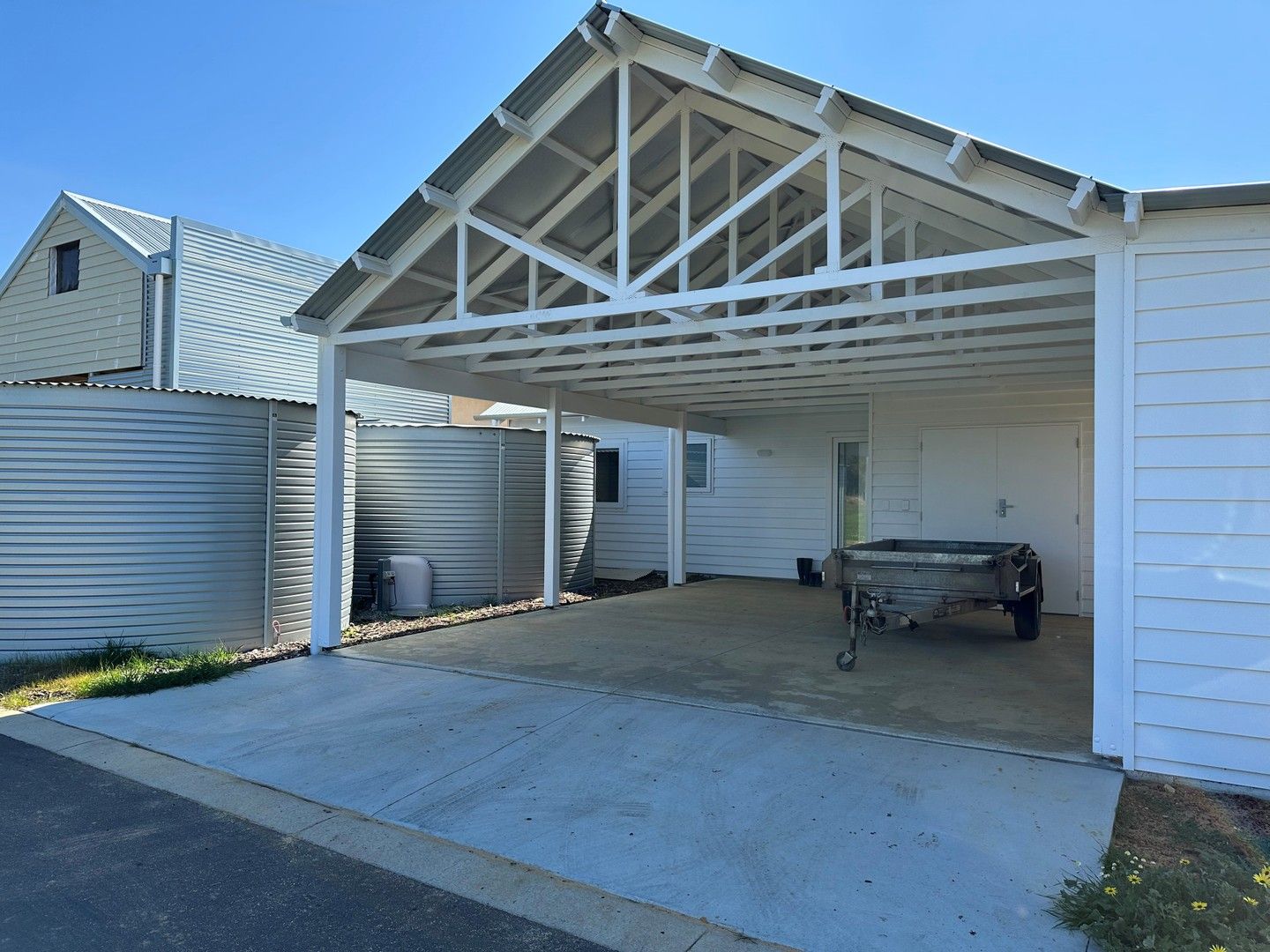 2 bedrooms House in 18 Karrack Crescent WITCHCLIFFE WA, 6286