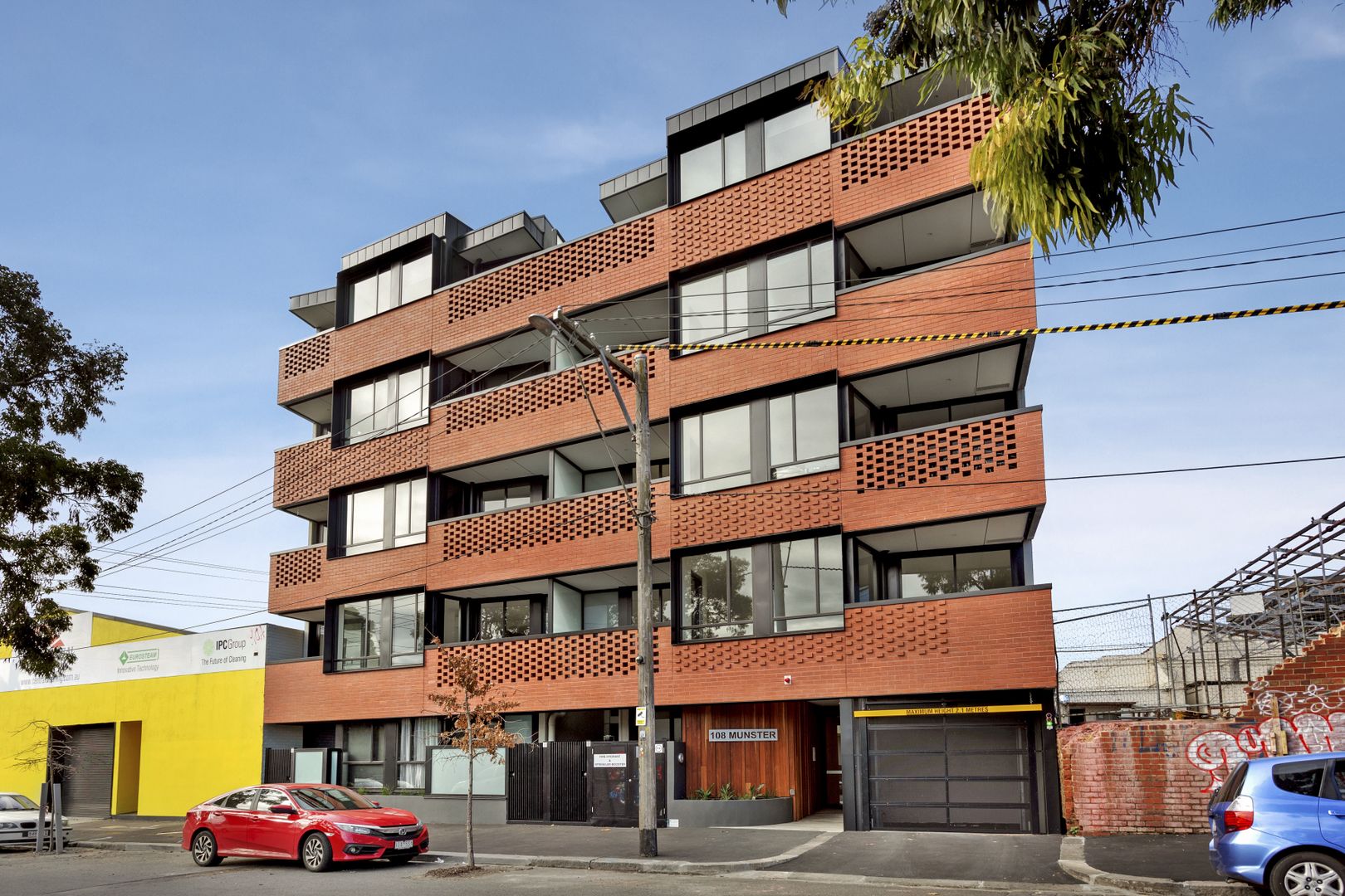 104 241 Dryburgh Street North Melbourne Vic 3051 Apartment For Rent 350 00 Domain