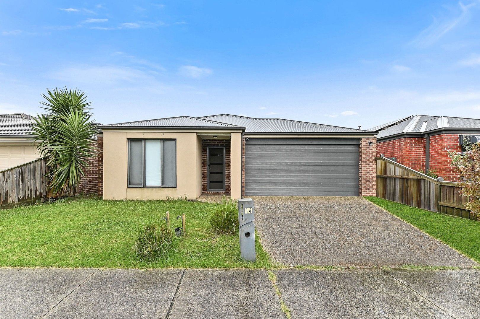 14 Campaspe Street, Clyde North VIC 3978