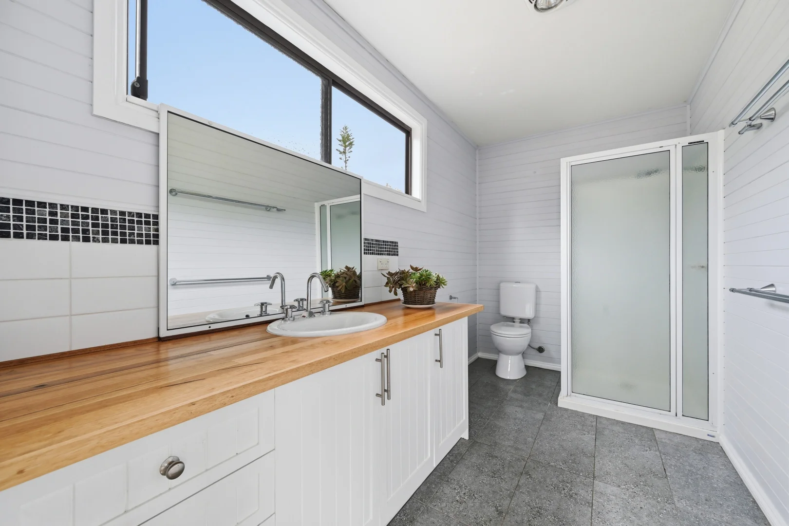 Additional image 8 of 13 Inverloch Parade, Inverloch VIC 3996