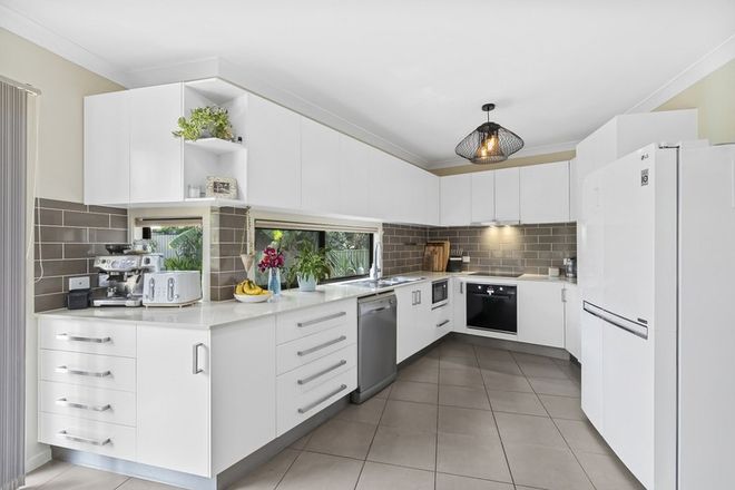 2/8 Onyx Court Carrara 4211 - Image 5