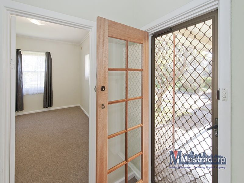 9 Chicklade Street, Elizabeth Vale SA 5112, Image 2