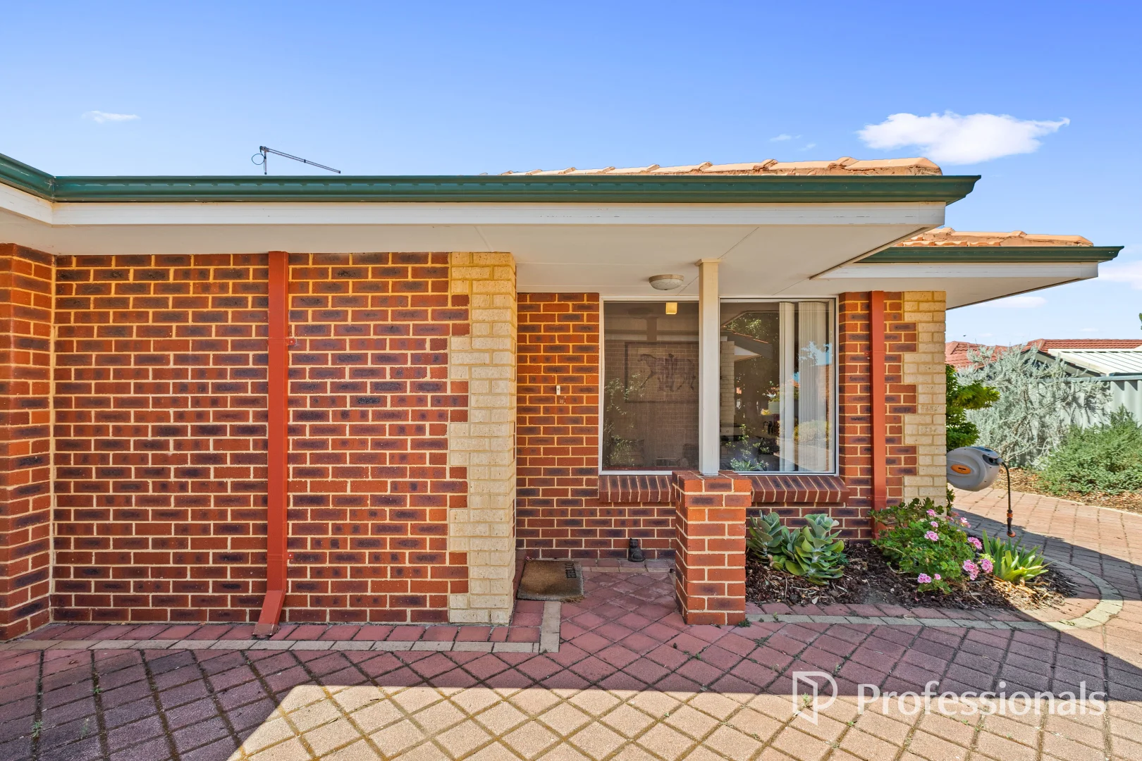 Additional image 3 of 2/17 Kathleen Street, Yokine WA 6060