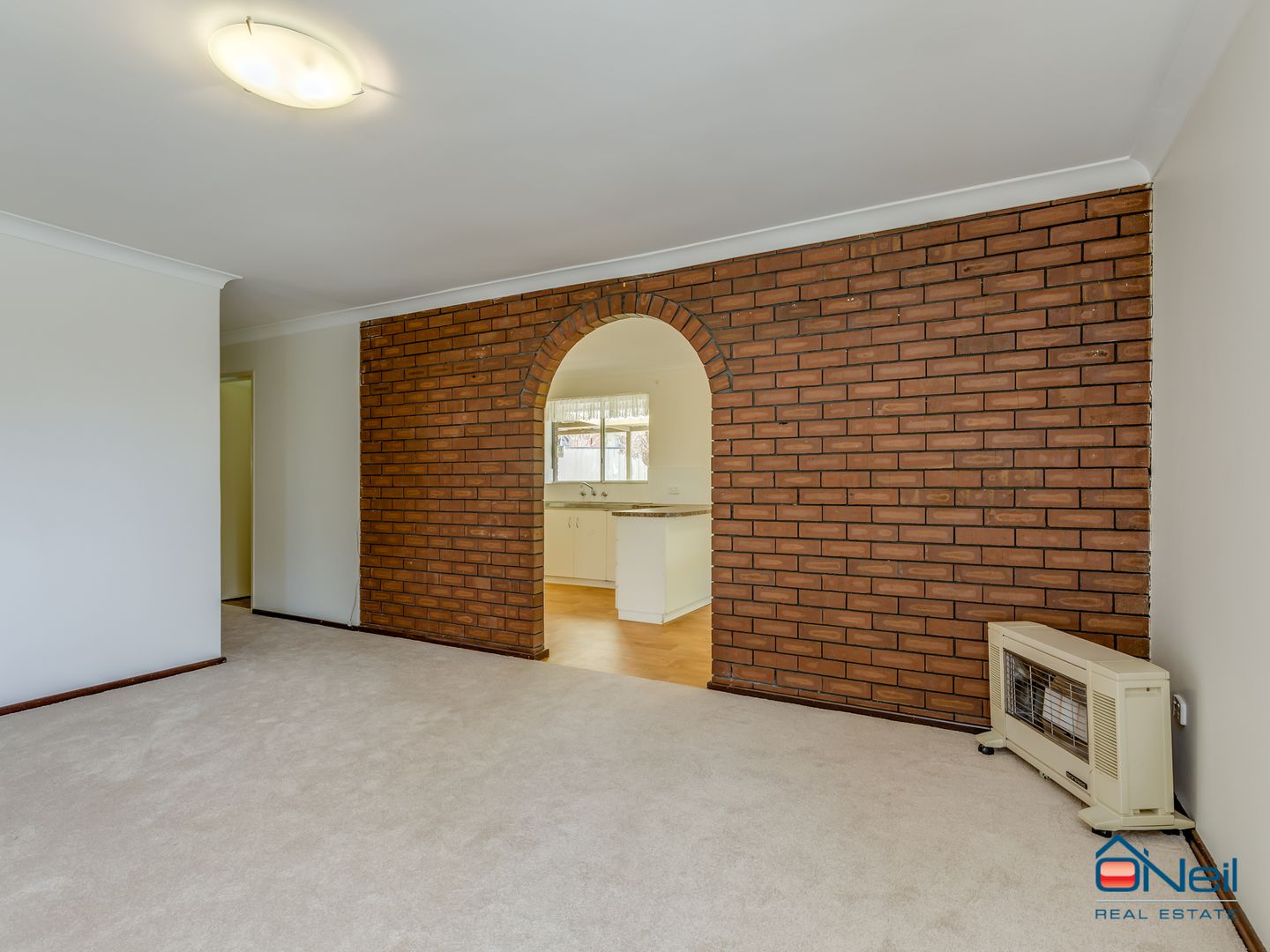 156 Schruth Street South, Armadale WA 6112, Image 2