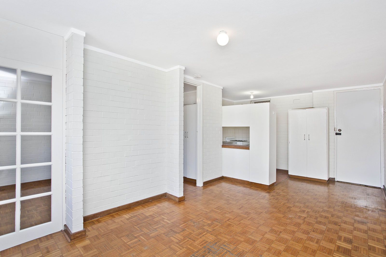 1 bedrooms Apartment / Unit / Flat in 19/3 Russell Avenue NORTH PERTH WA, 6006