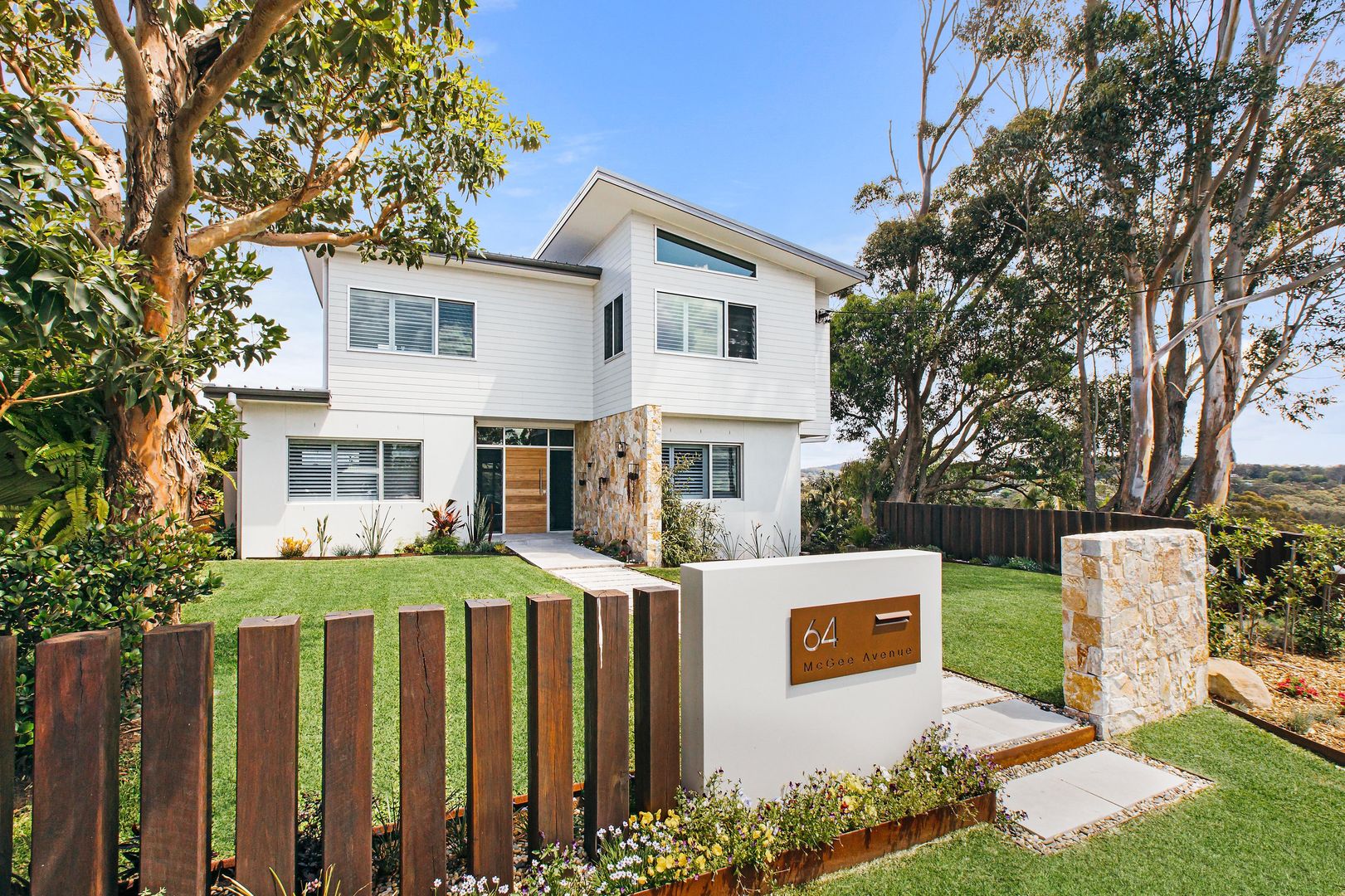 64 Mcgee Avenue, Wamberal Property History & Address Research Domain