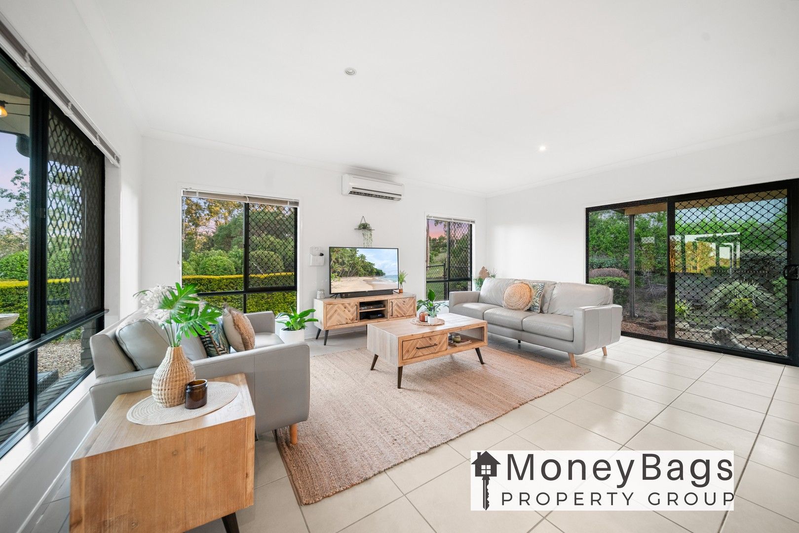 1317 Bauer Drive, Mundoolun QLD 4285 Domain
