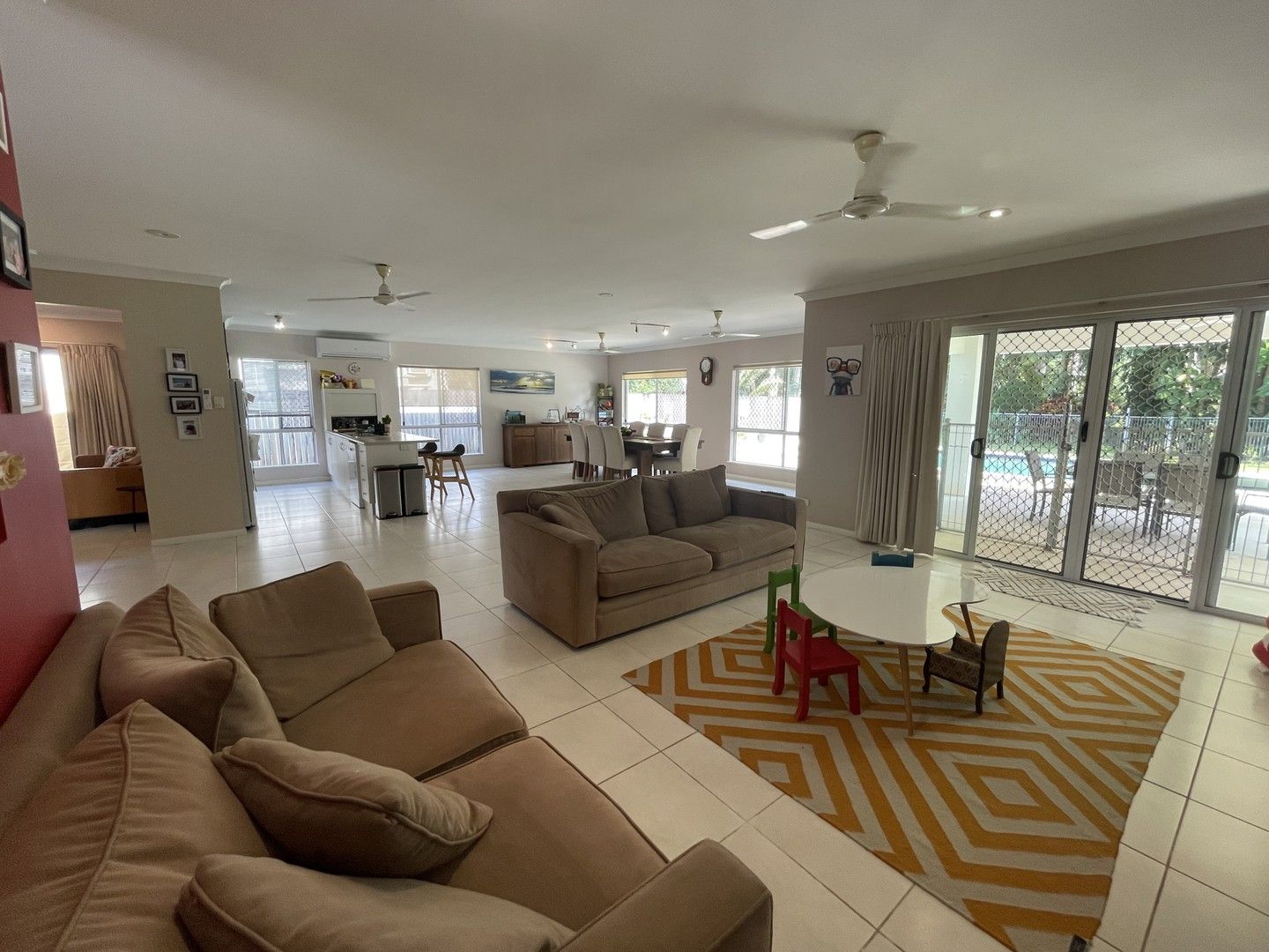 9 Kwila St, Wongaling Beach QLD 4852, Image 2