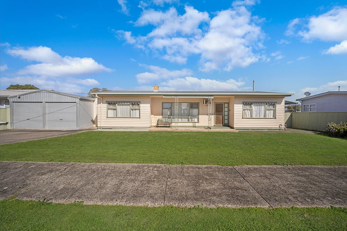 22 May Street, Hamilton VIC 3300