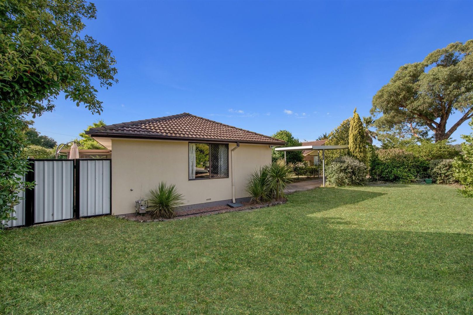 6 Sewell Place, Macgregor ACT 2615, Image 1