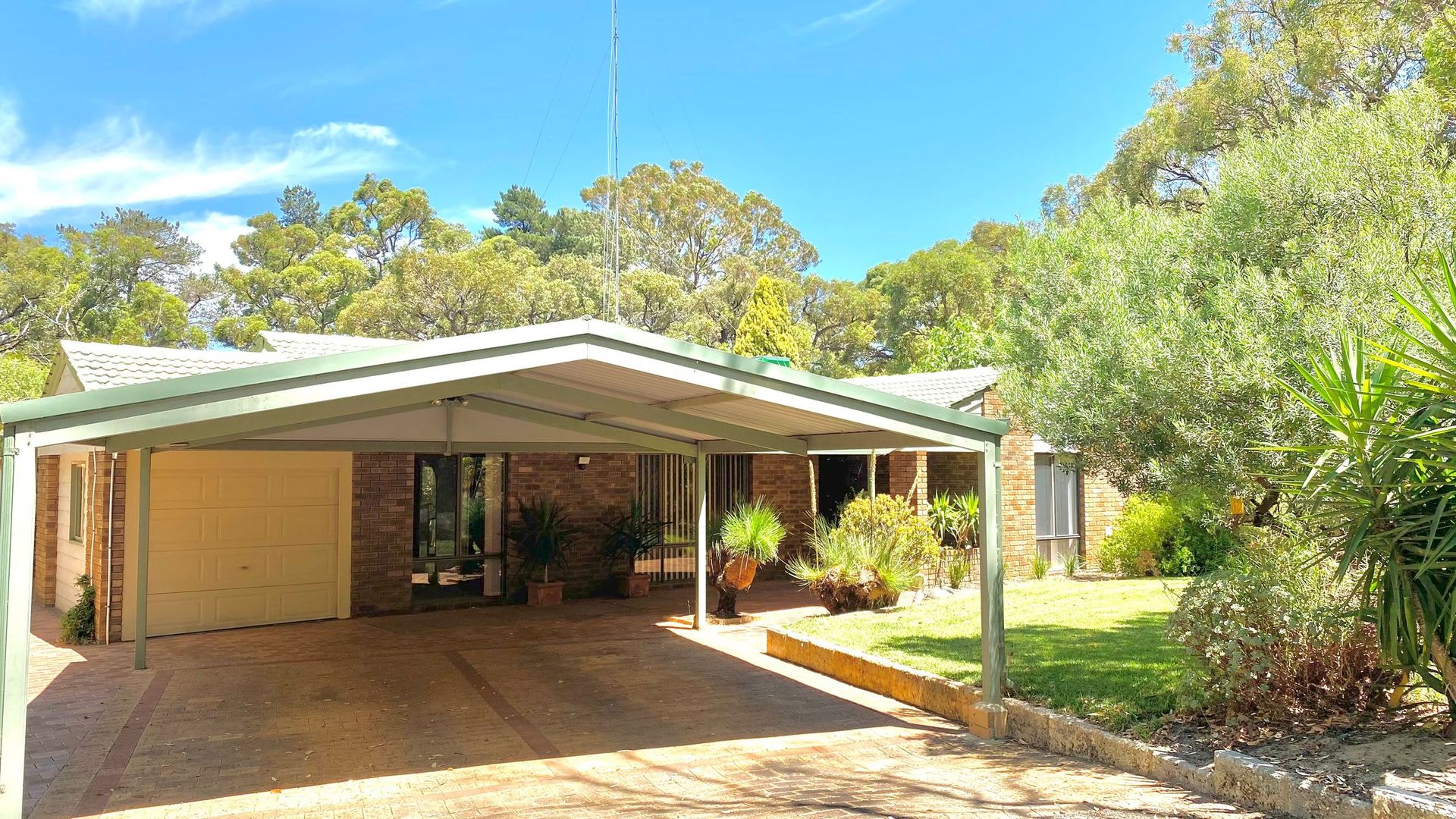 24 Russell Drive, Waroona WA 6215, Image 1