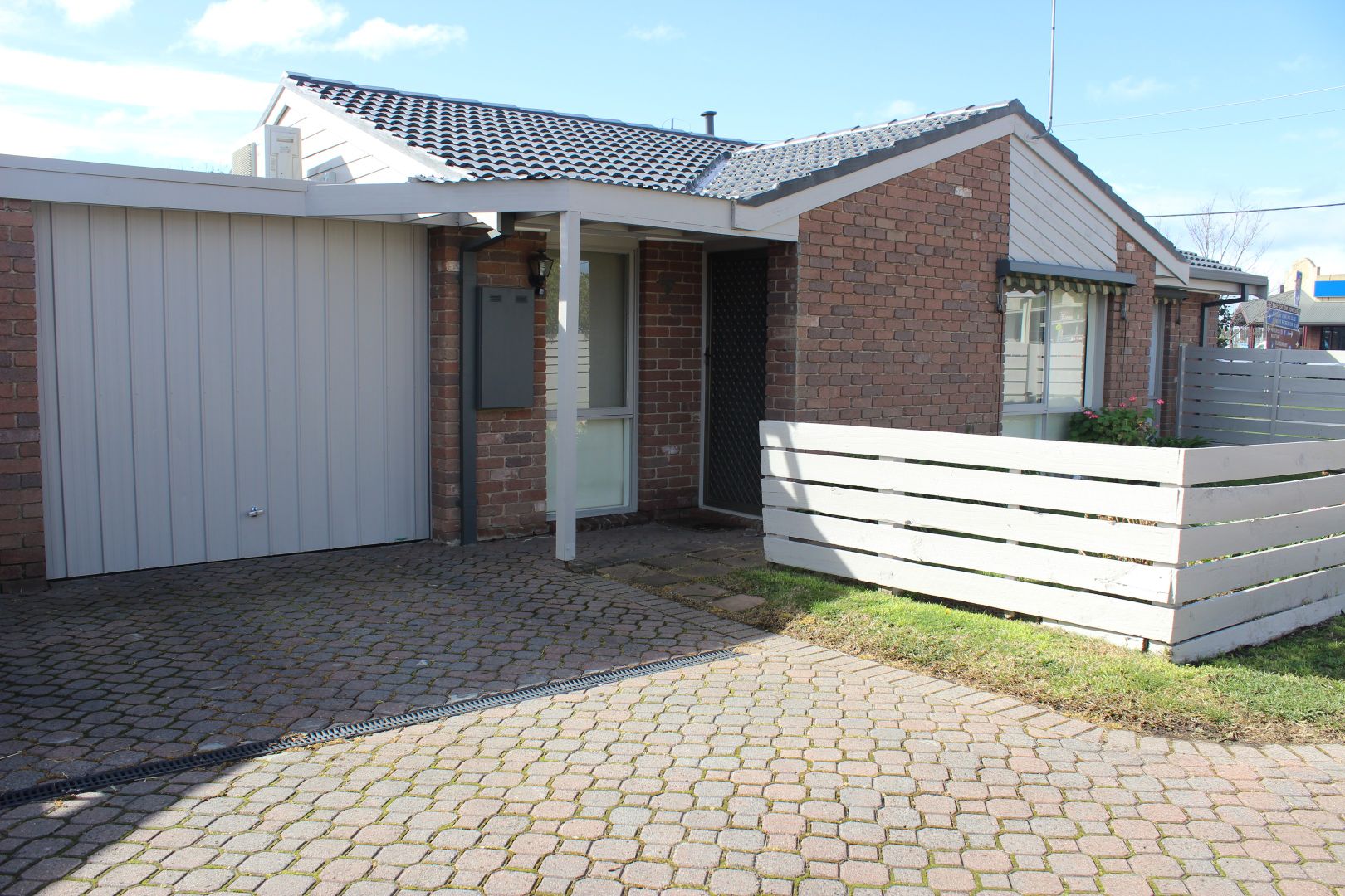 6/1012 Horne Street, Sunbury Property History & Address Research