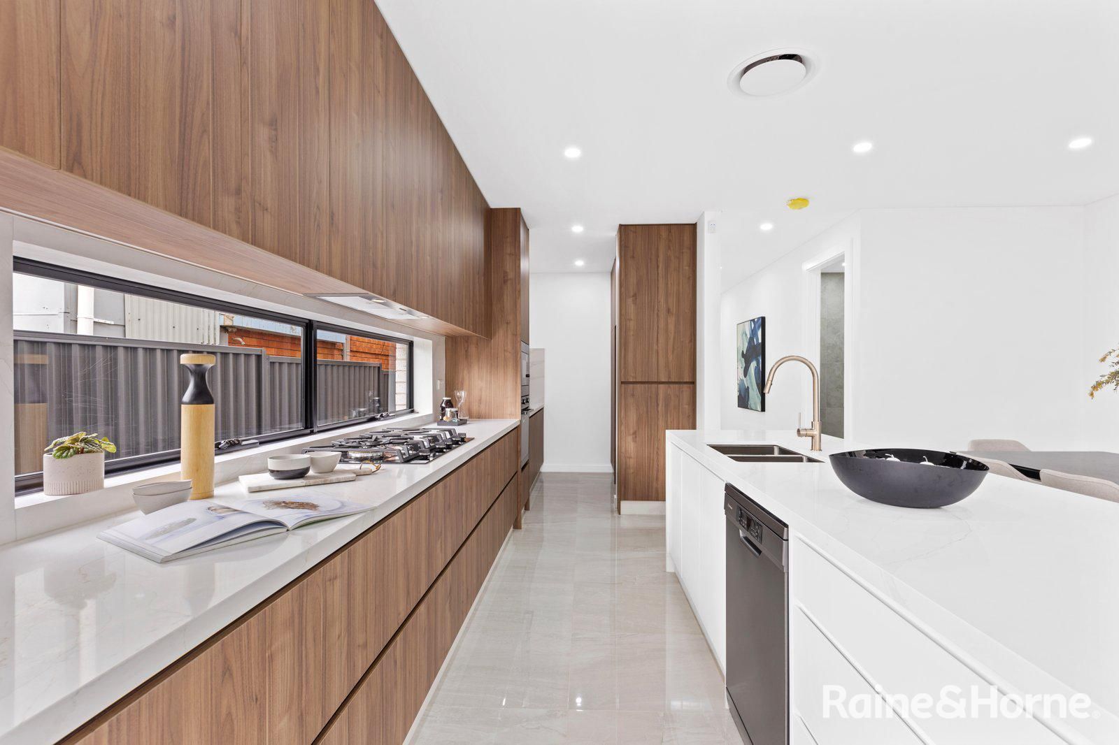89 St Johns Road, Canley Heights NSW 2166 Domain