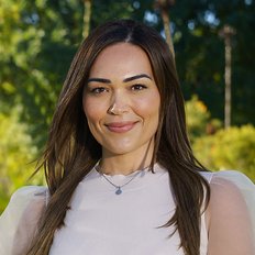 Stephanie Mastronardo, Sales representative