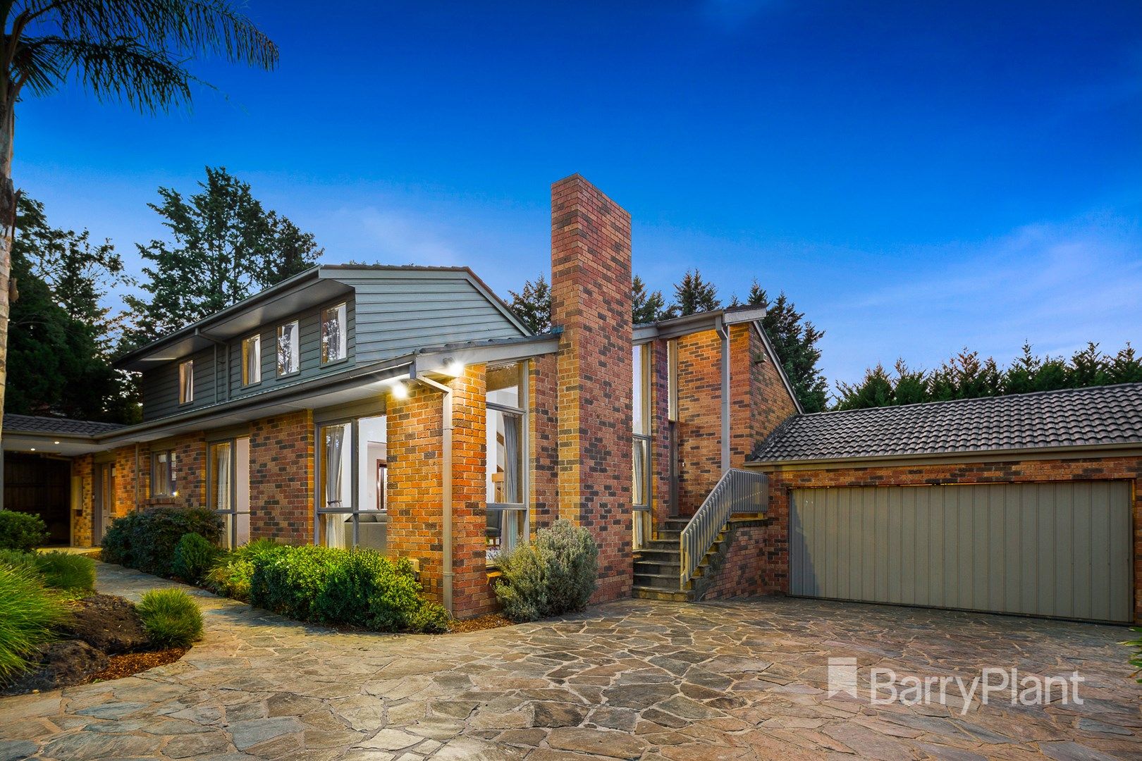 4 Wiggens Place, Doncaster East VIC 3109, Image 0
