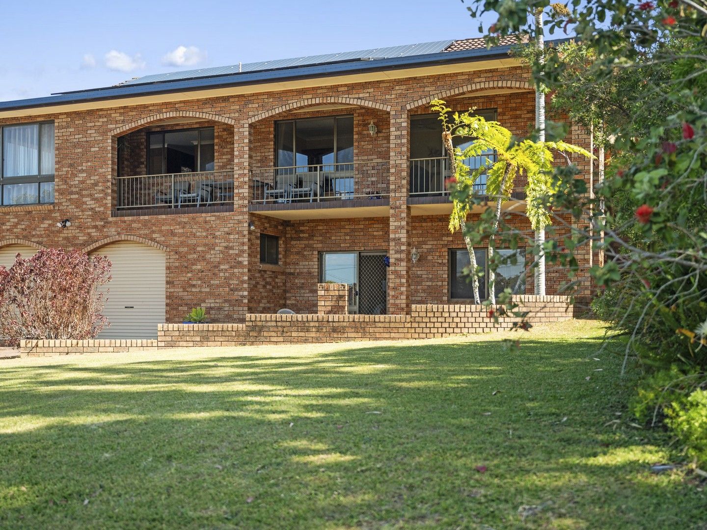 16 Dirrigeree Crescent, Sawtell NSW 2452, Image 2