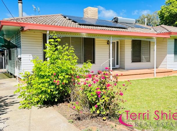 1 Glen Street, Warren NSW 2824