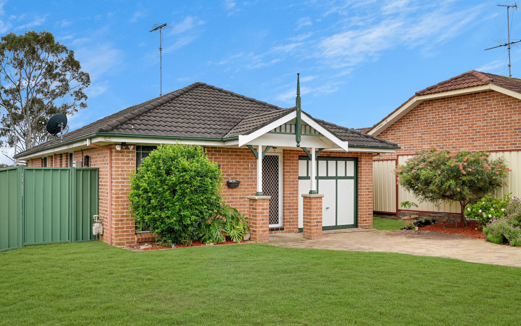 12 Harwood Place, St Helens Park NSW 2560, Image 2